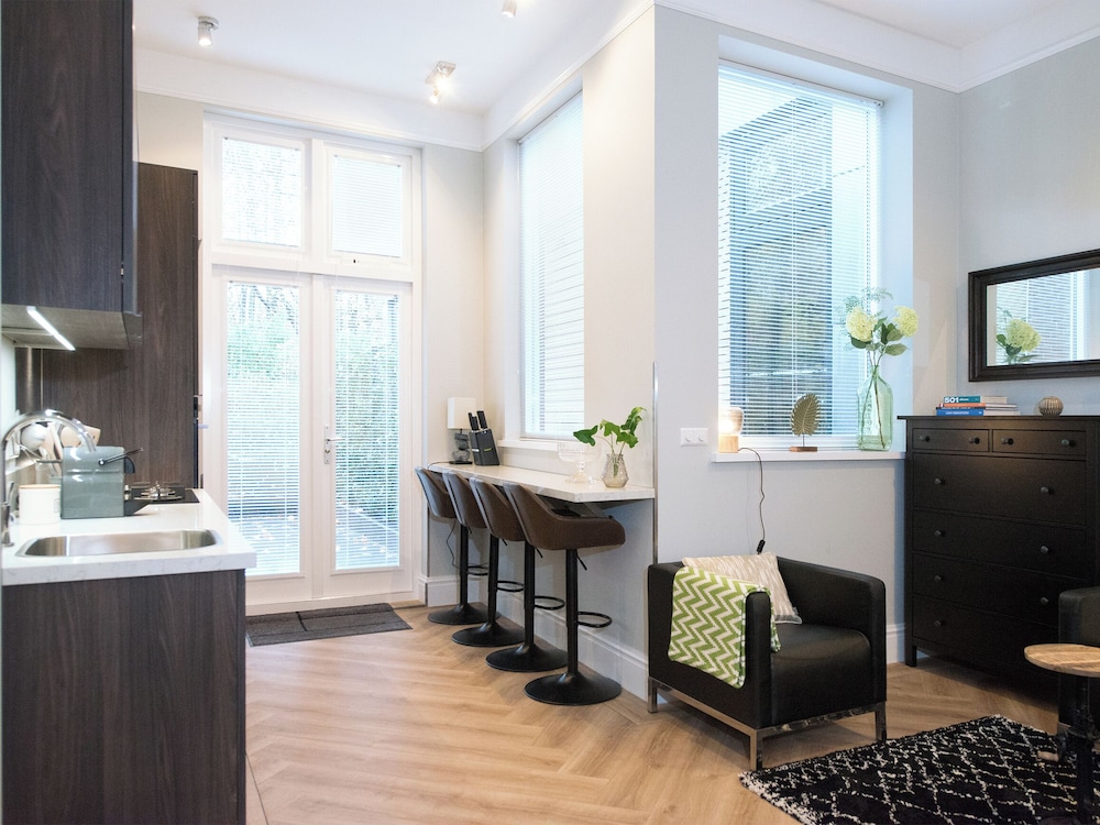 Park Central Short Stay