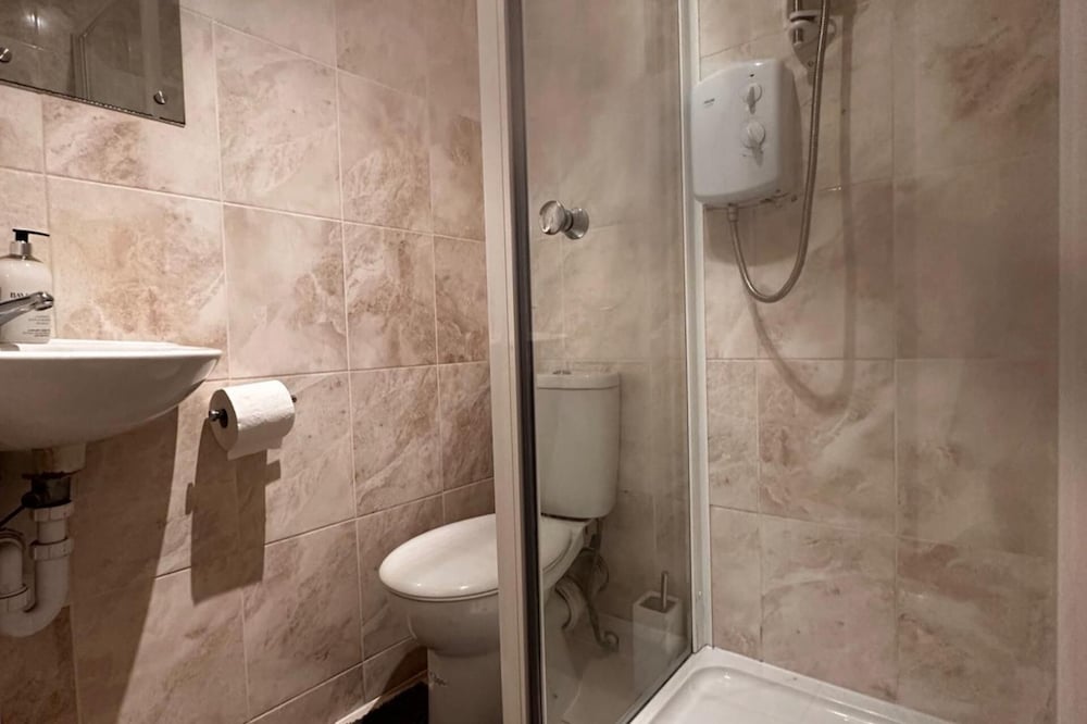 Curzon Street Retreat - 4 Beds