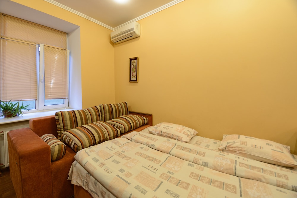 Kiev Accommodation Hotel Service