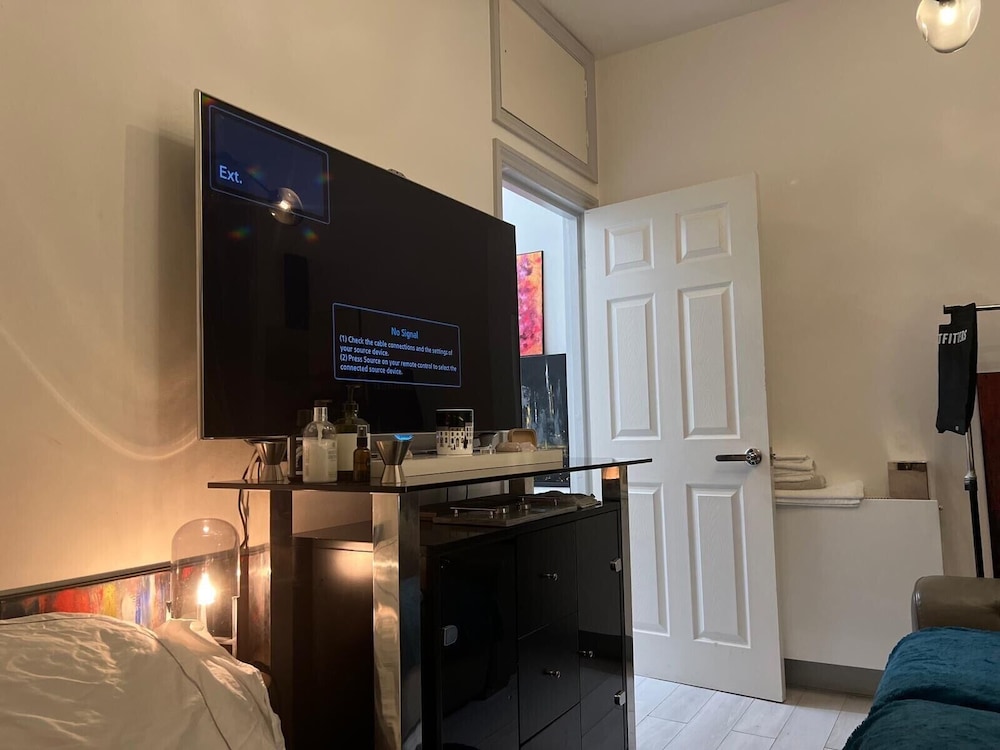 Luxury Westminster Apartment by Westminster Abbey