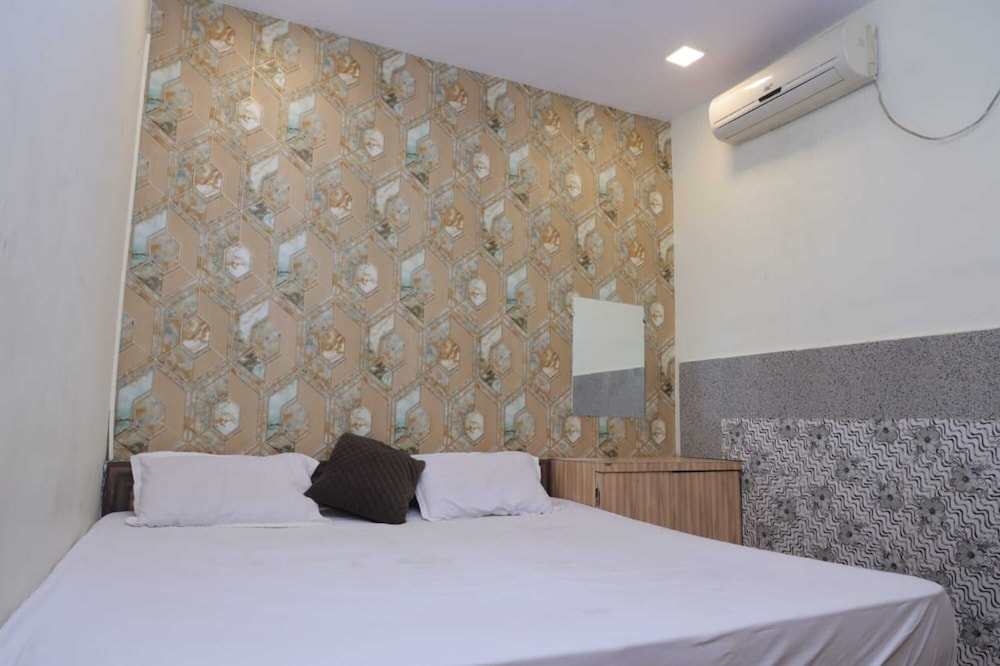 Hotel Jay Shree