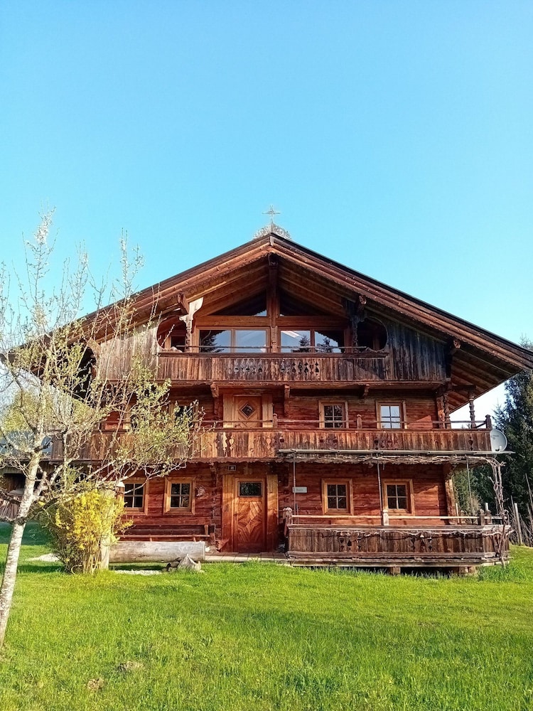 Farmhouse in Hopfgarten Near Skiwelt view 3