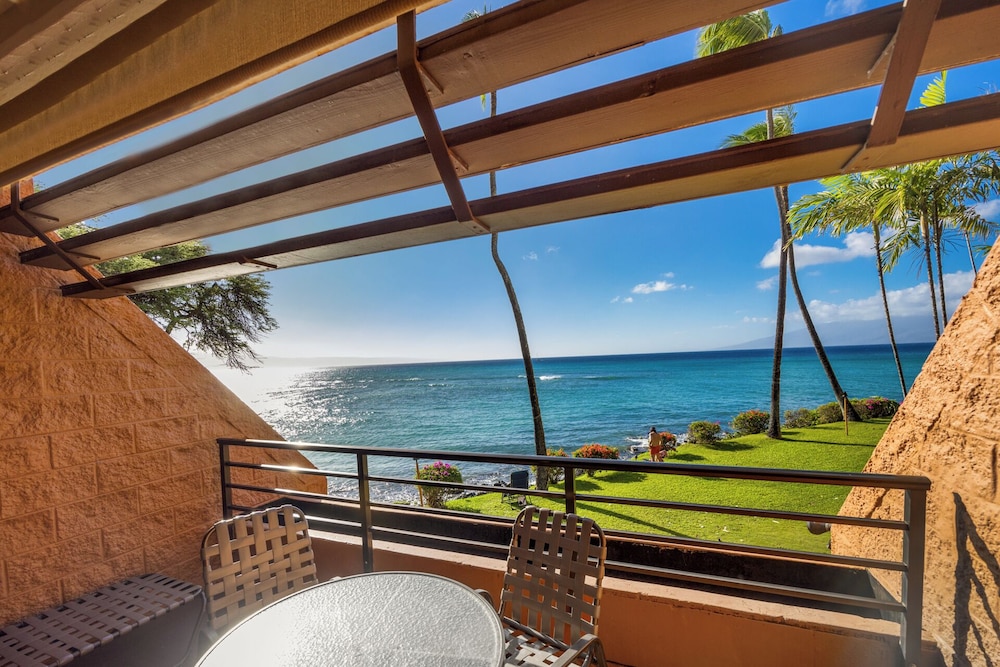 Kuleana Club - 710