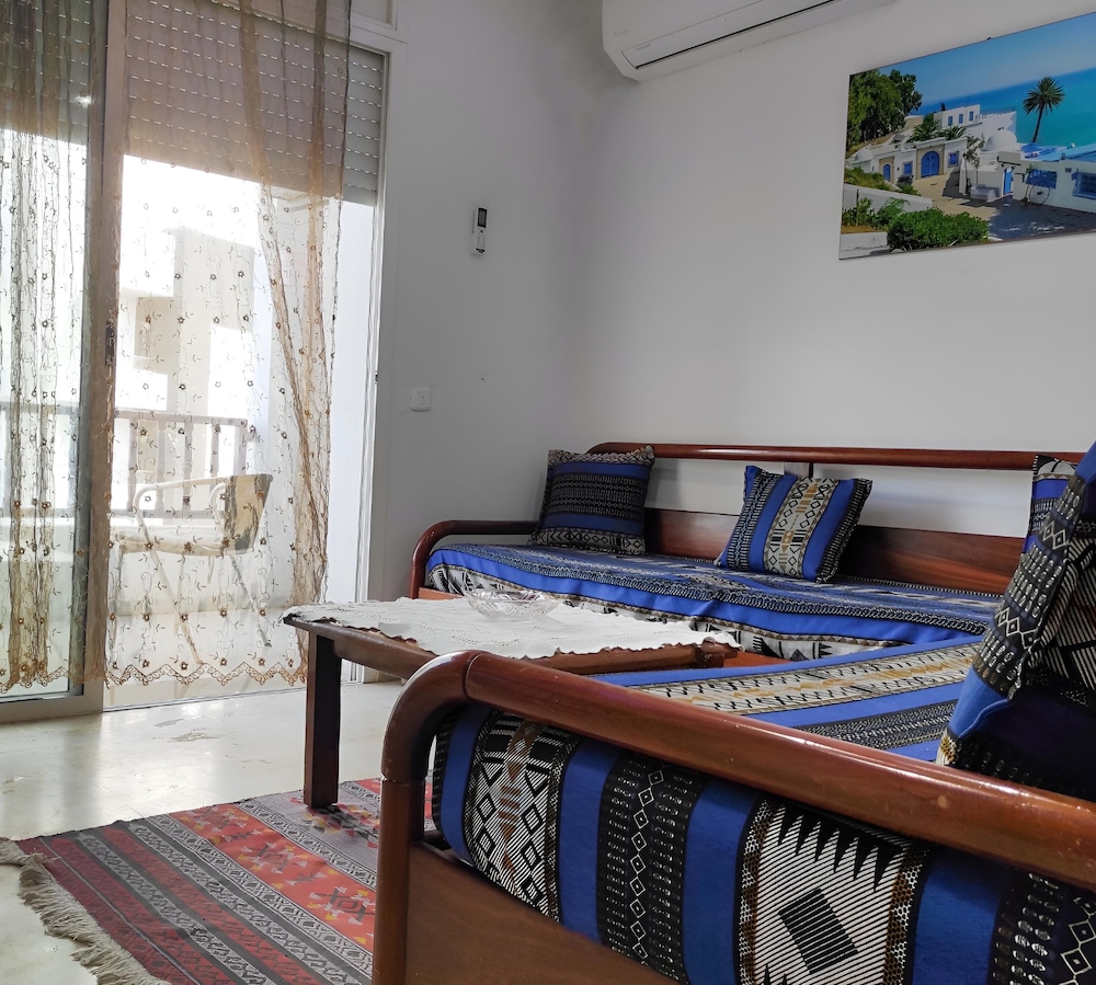 Ethnic Appartment Near The Beach view 5