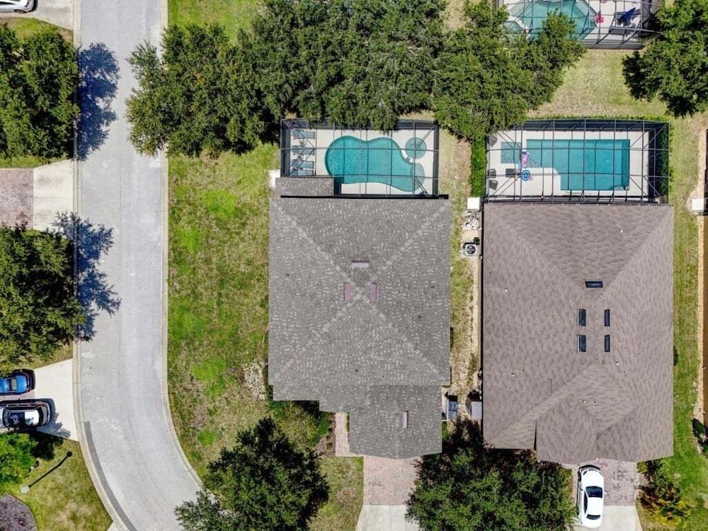 Spacious 6br Villa W/ Private Pool near Disney 6 Bedroom Villa