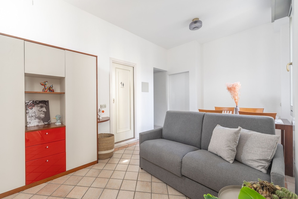 Boccaccio - Stunning Central 1bdr With Terrace in Cadorna Area