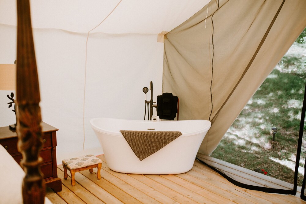 Whispering Springs Wilderness Retreat