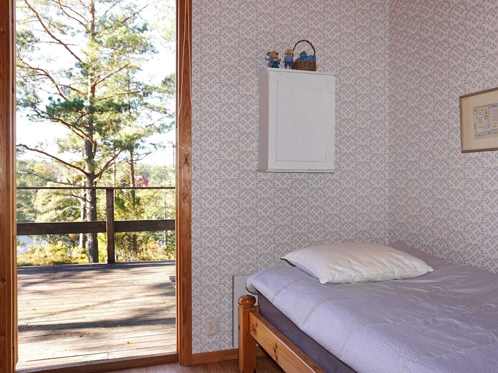 7 Person Holiday Home in Figeholm view 2