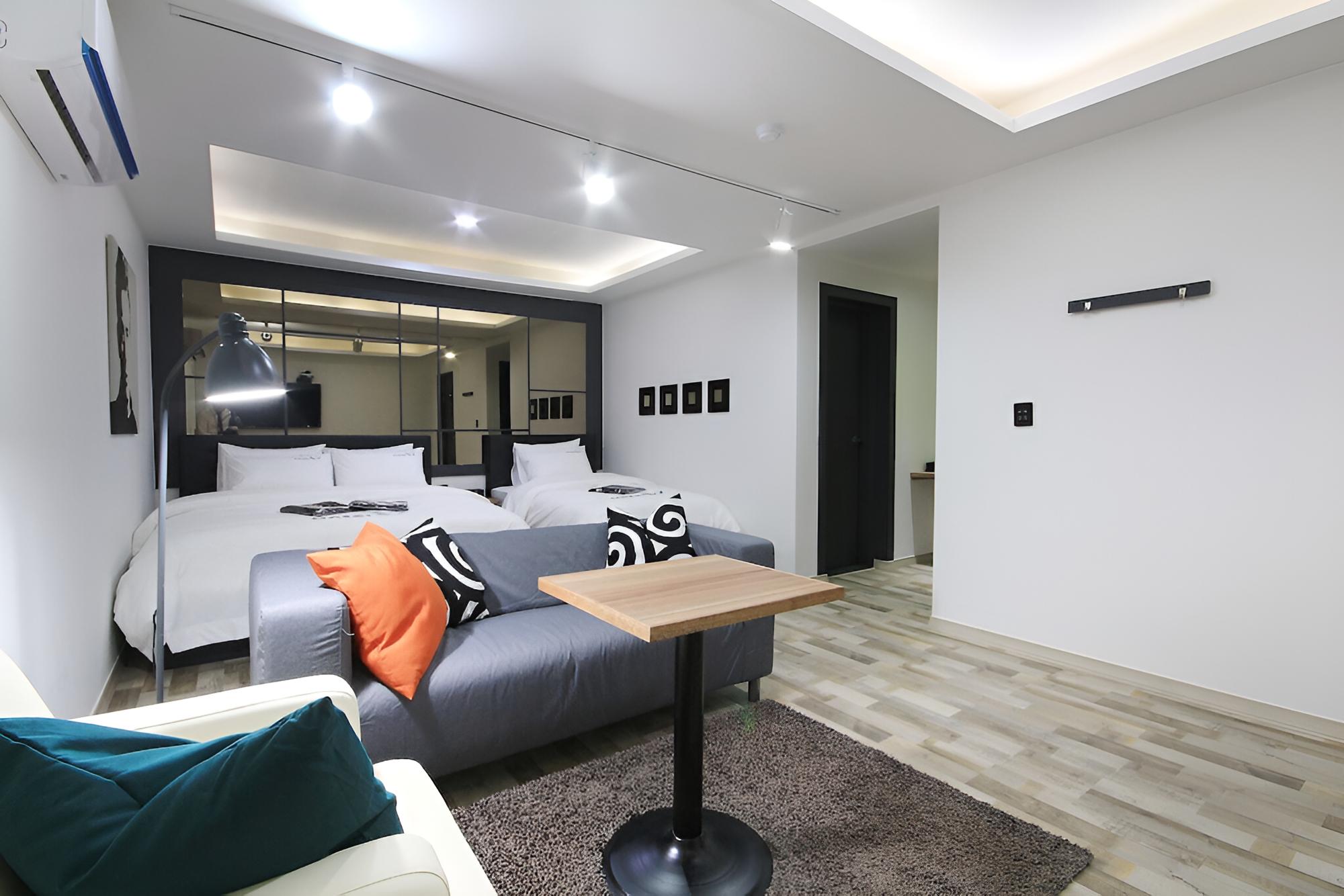 Suncheon Hotel V7 view 3