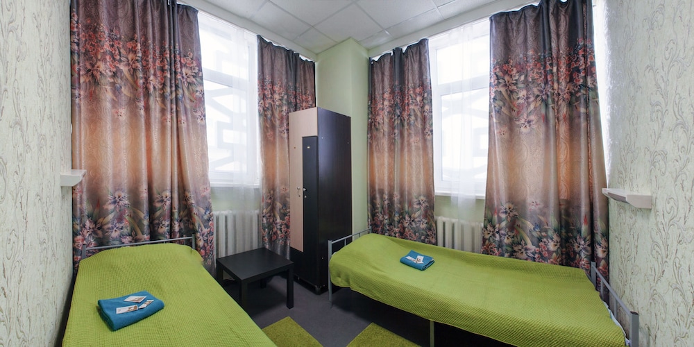 Express hotel & hostel