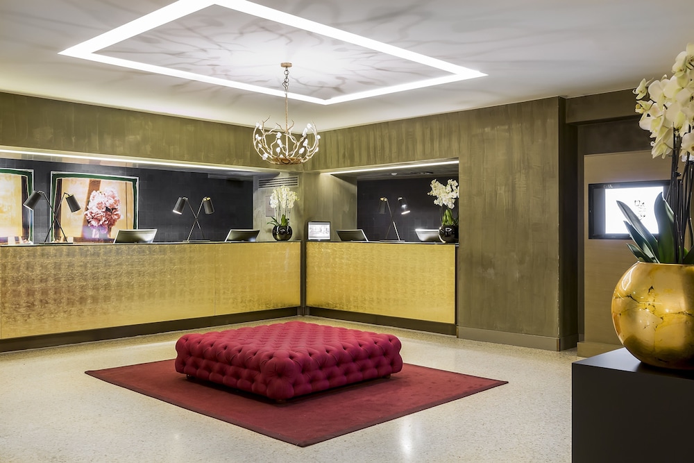 Rosa Grand Milano-2