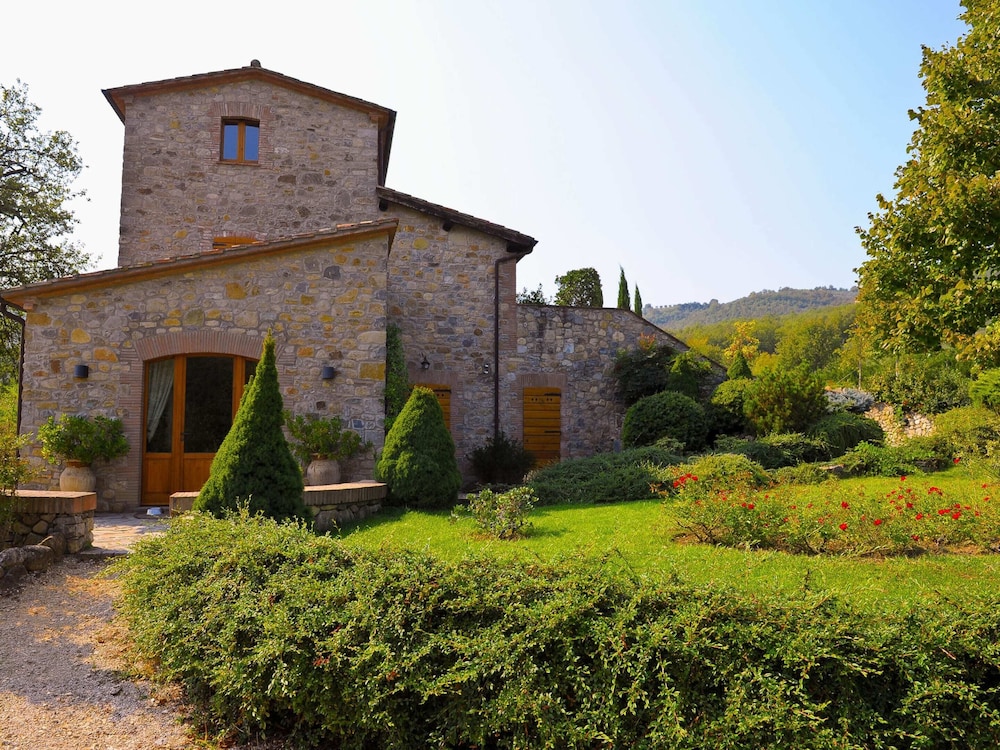 Belvilla by OYO Polivere view 5