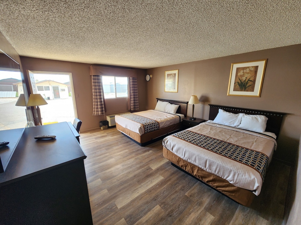 Satellite Inn