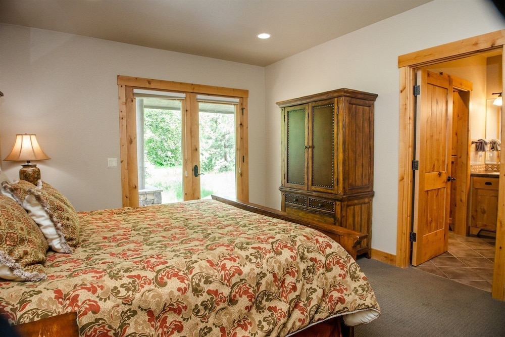 Vista 14 5 Bedroom Home