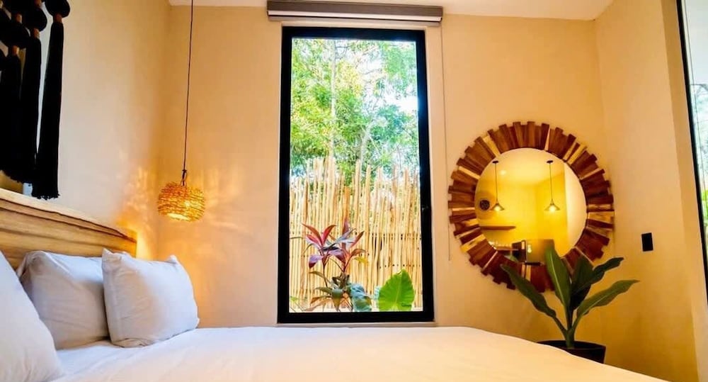 Studio Private Pool Natural Lighted Boho Chic