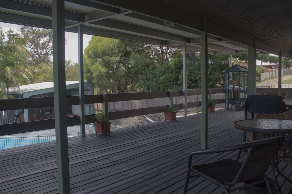 Motel Kempsey-No Pets Allowed