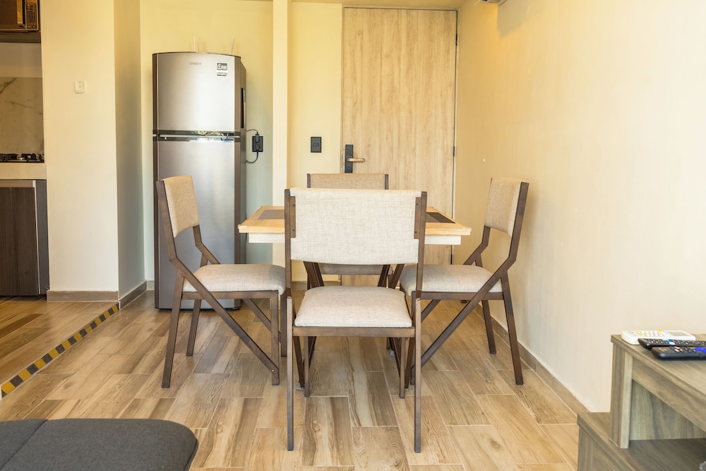 Cozy Apartment 2 Bedrooms Amenities