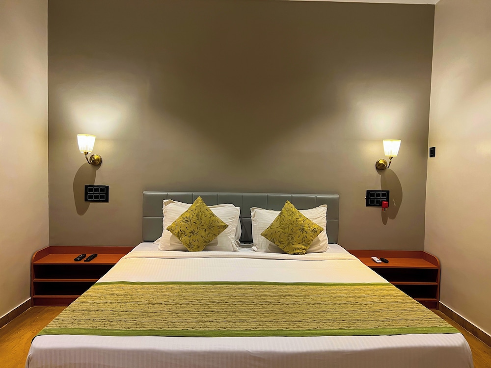 Yash Resort