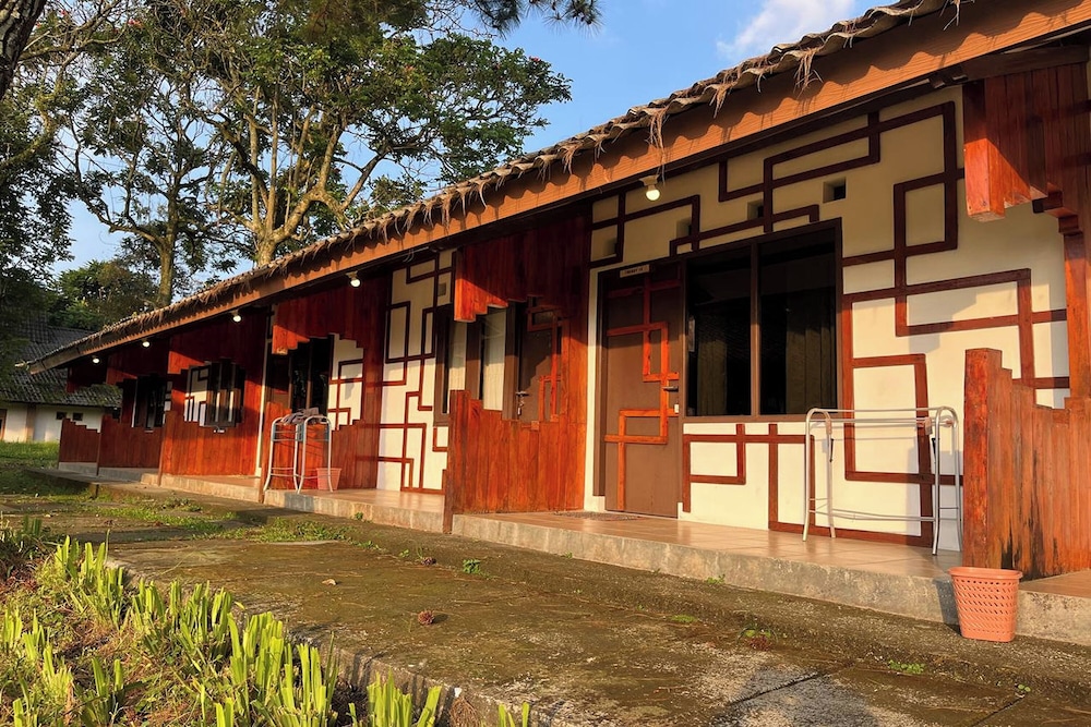 Tjapoeng Resort Pancawati