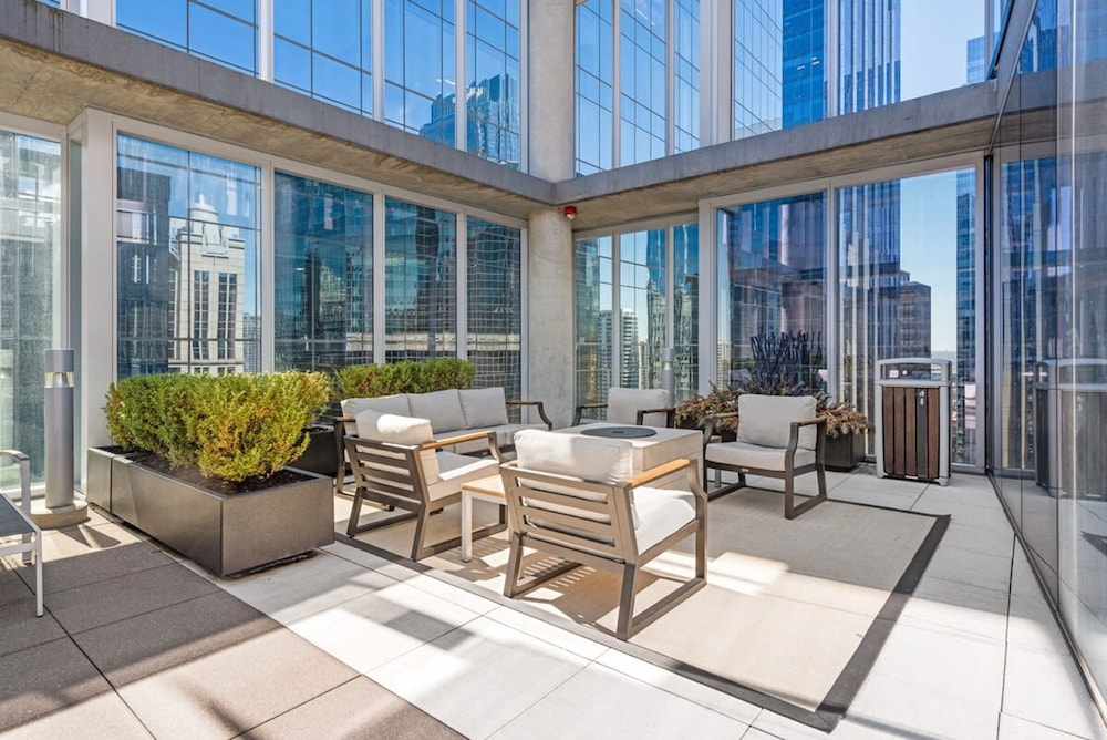 Heart of City Haven 3BR High-end Stay