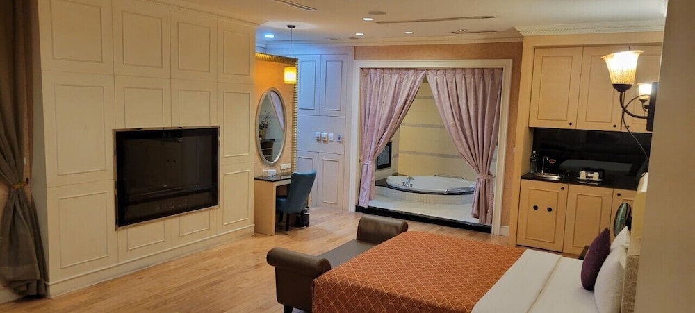Lisa motel