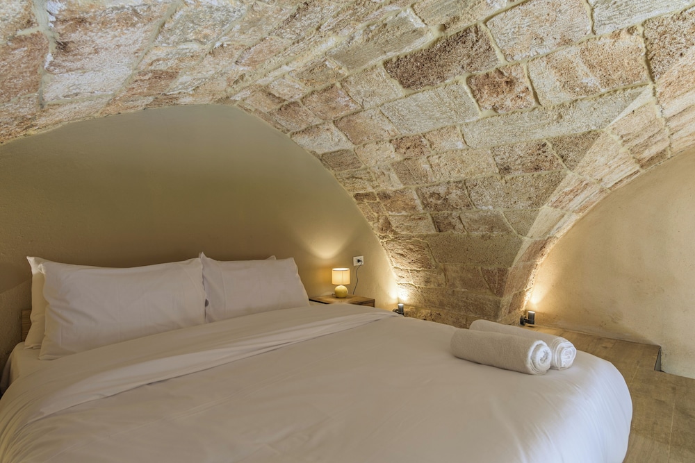 Casa Batroun Lofts