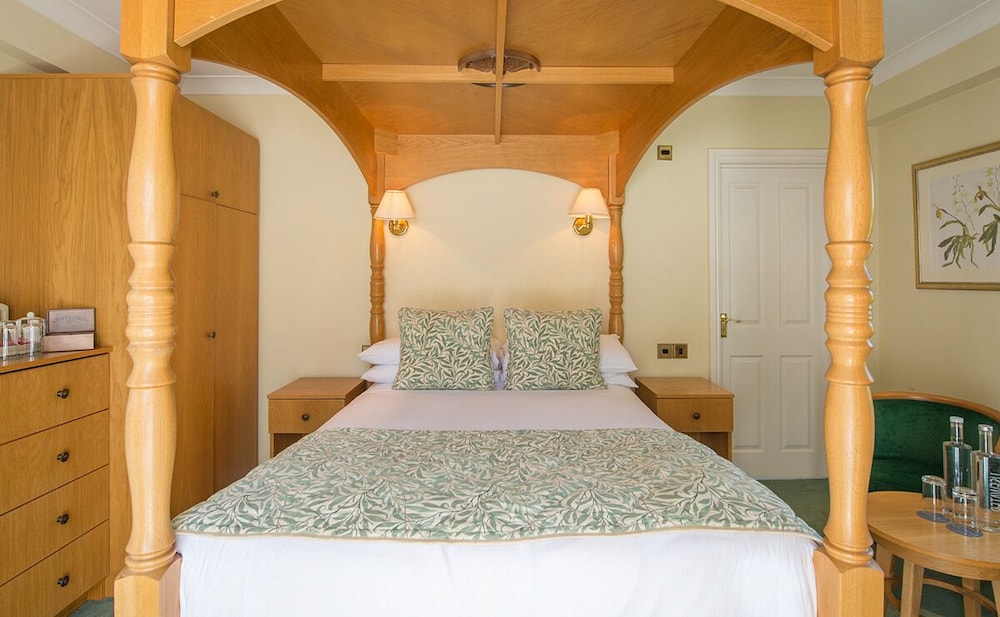 Moorhill House Hotel