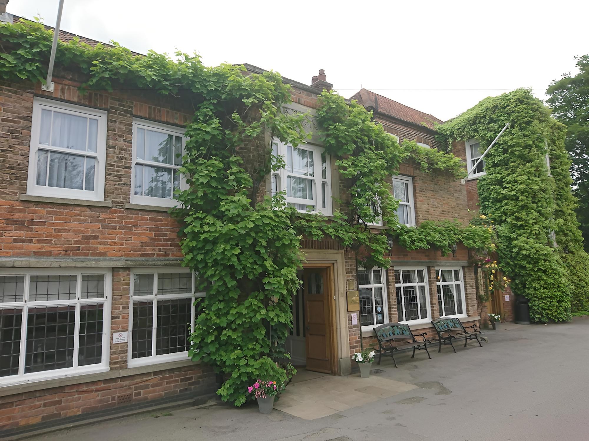 Skegness Vacations - The Vine Hotel - Property Image 14