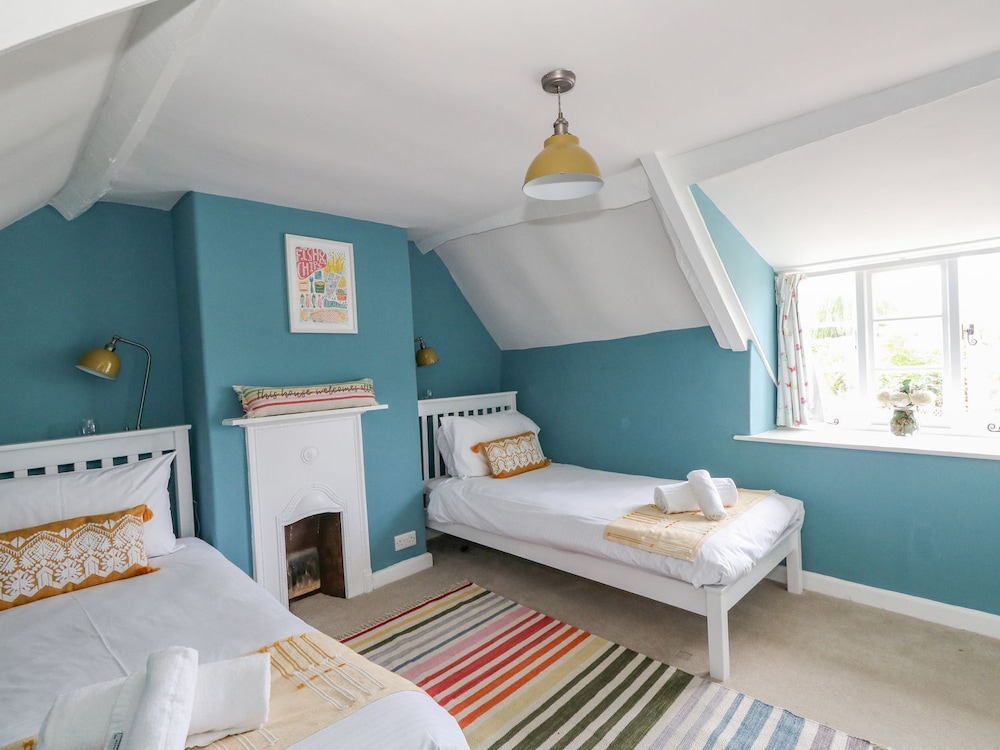 Alice's Cottage