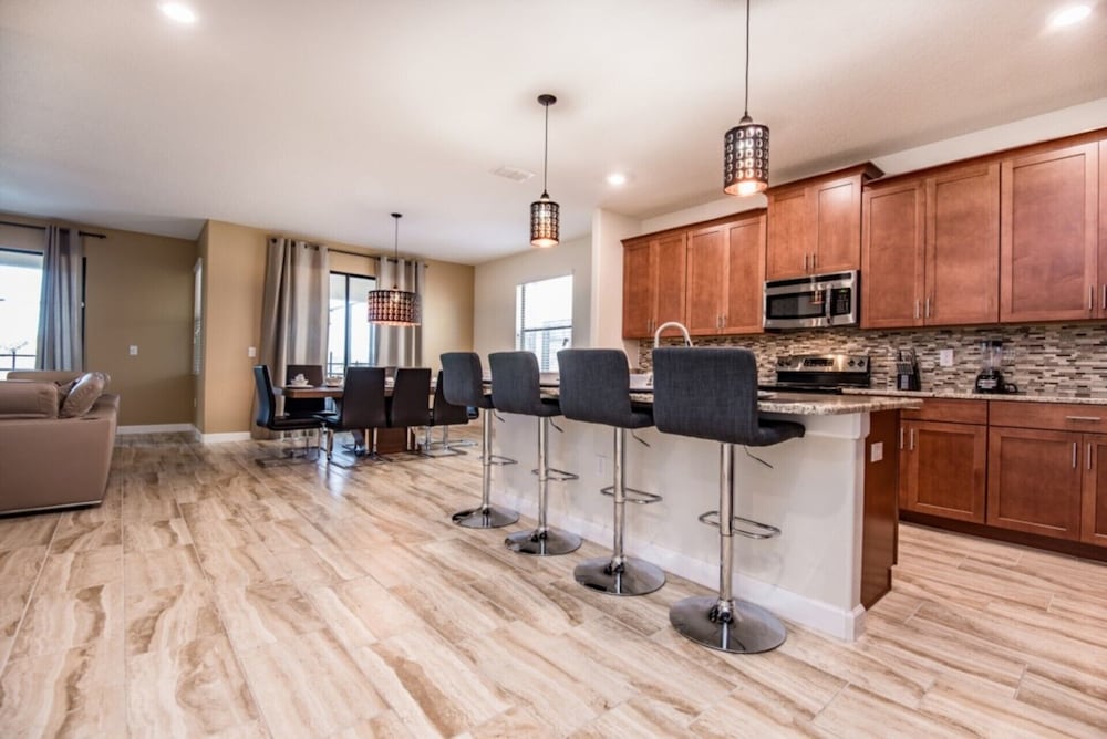 Beautiful Villa With Private Pool, Close to Disney, Orlando Villa 1789 - Image 5