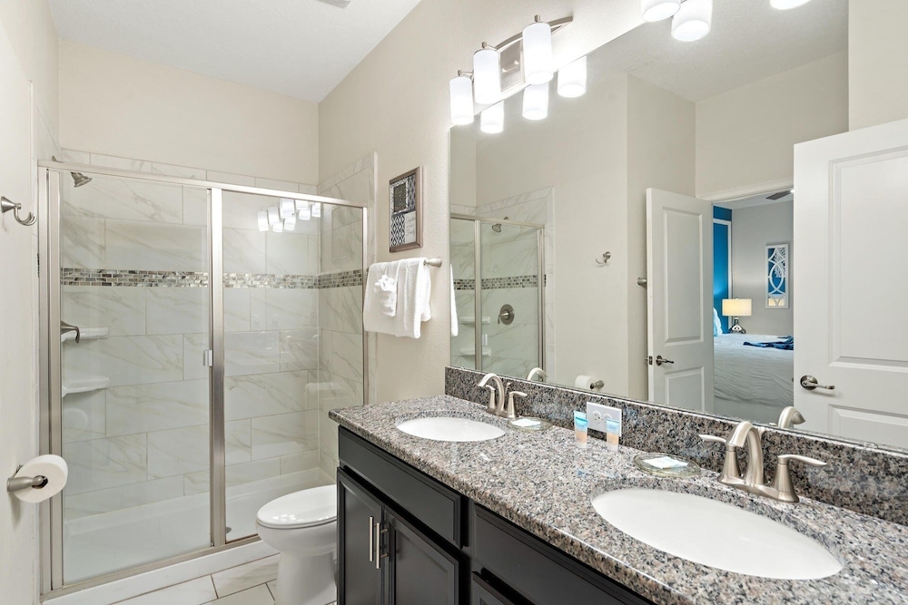 Championsgate Resort Vacation Pool & Spa Home With Resort Clubhouse Amenity Access 8 Bedroom Home