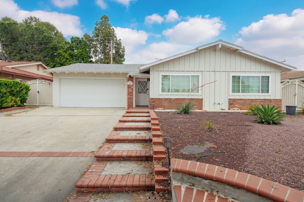 @ Marbella Lane - Serene and Pristine Home