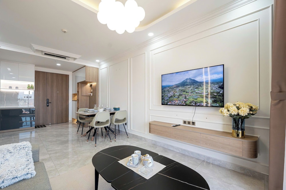 Luxury Apartment in Phu My Hung