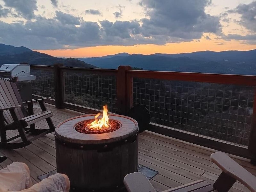 Coal Camp Lodge