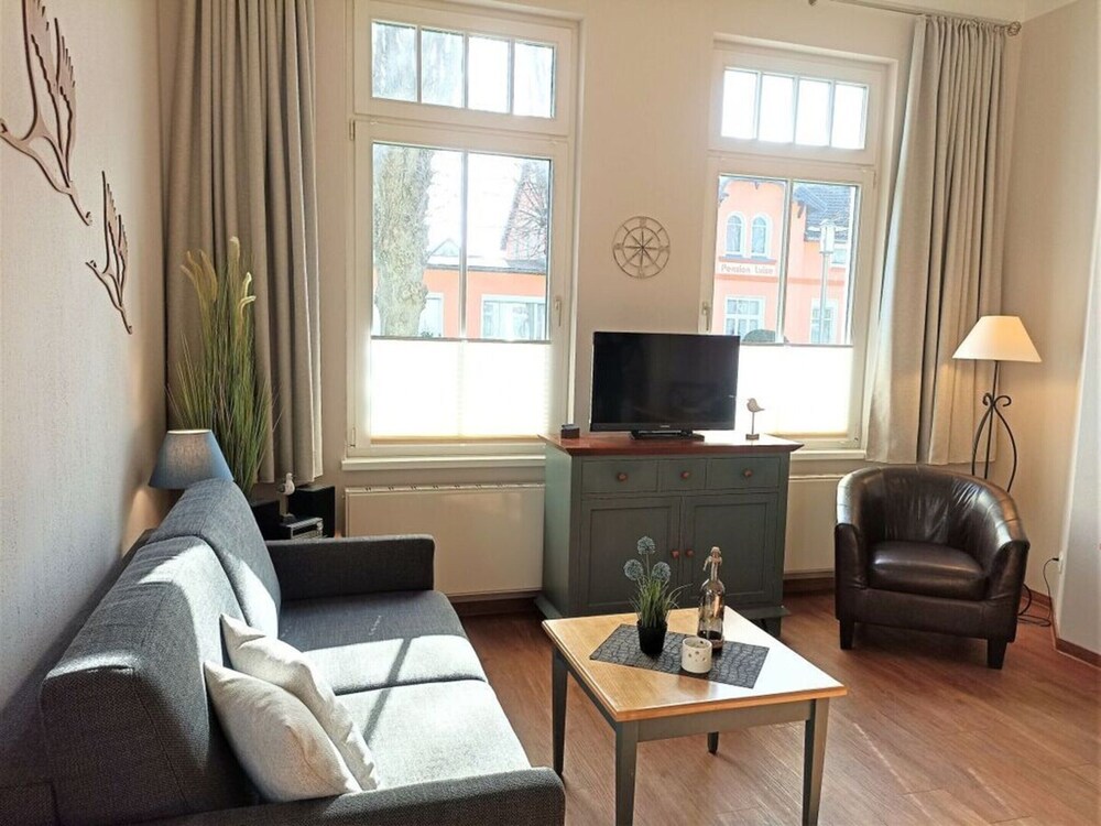 Lieselotte Modern Retreat