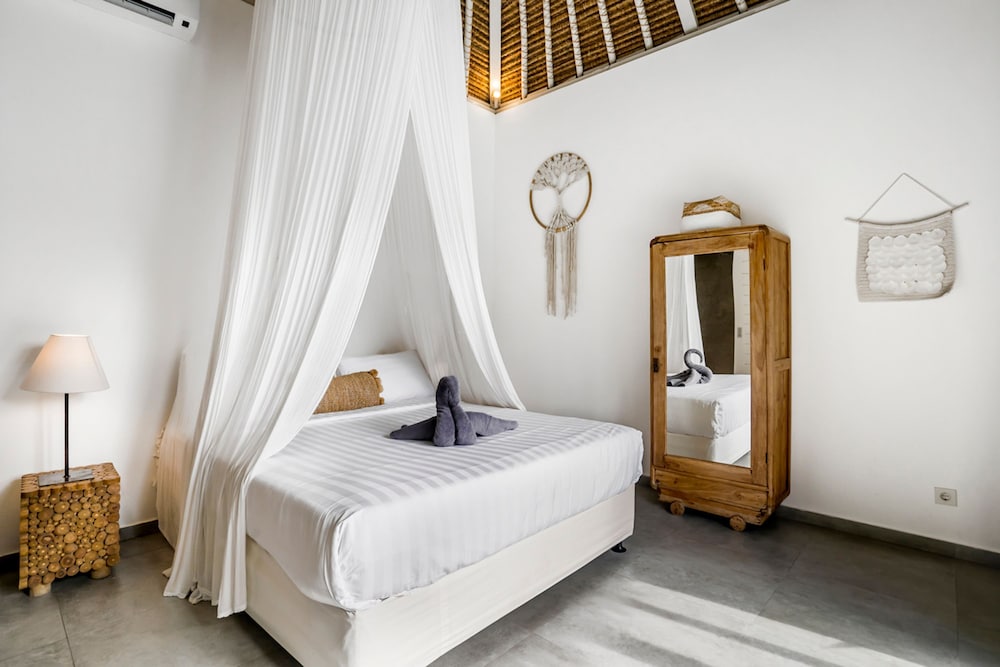 Villa Nakal by Alfred in Bali - Tropical Bliss 4BD Villa w Private Pool Oasis