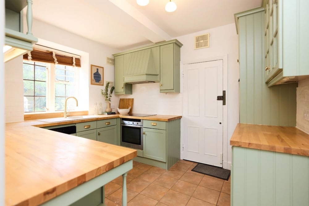 The Putney Dreams - Spacious 3bdr Flat