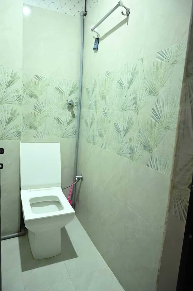 GOPINATH .P GUEST HOUSE