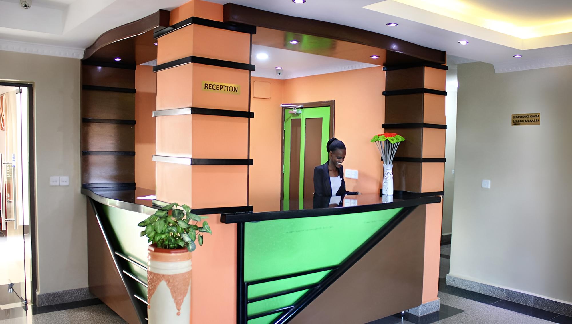Hill View Hotel & Apartments