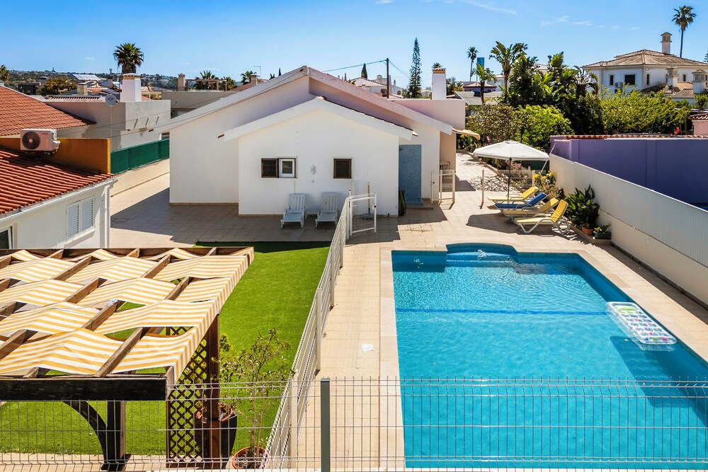 Solar do Castelo Villa with Pool