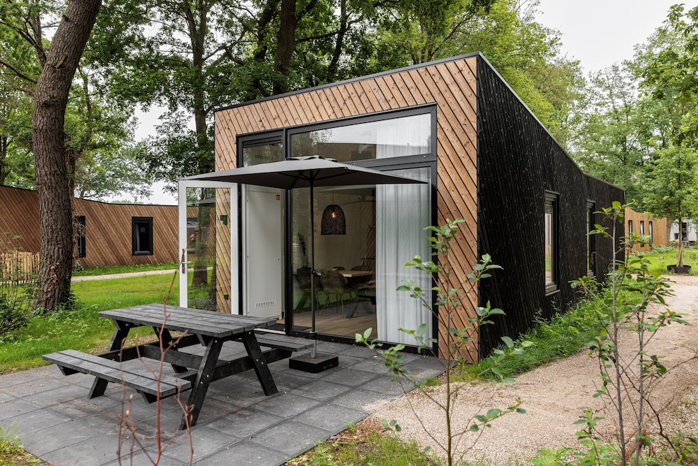 Luxe Lodge Near Schaijk