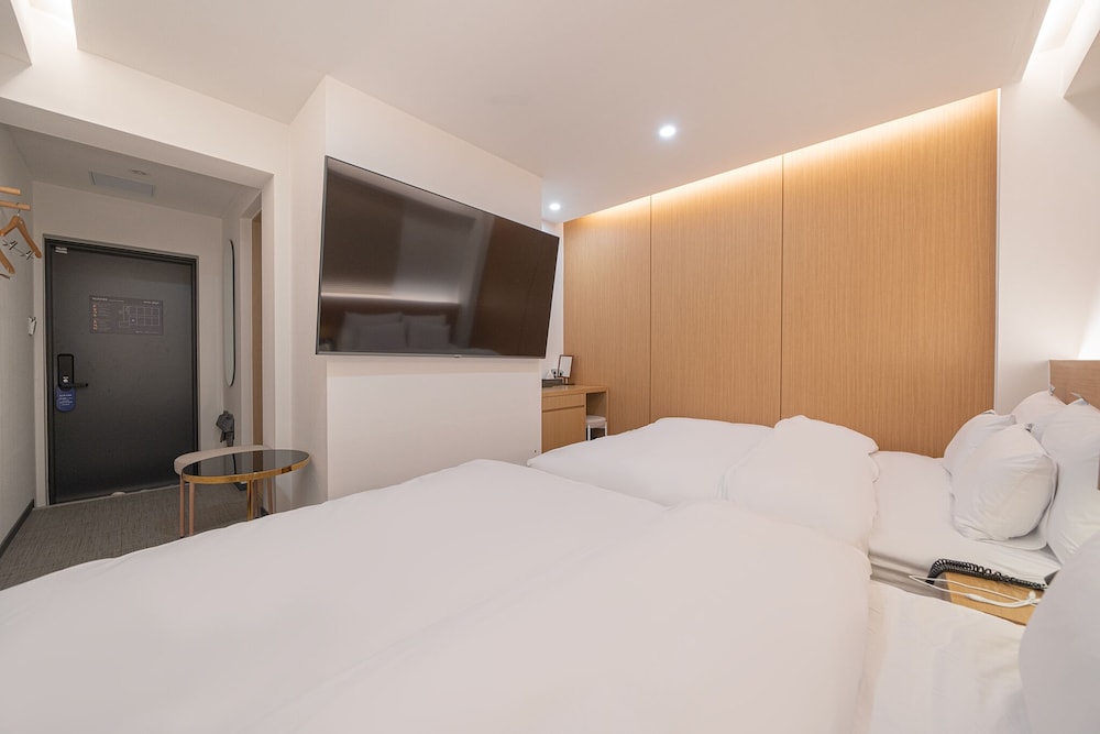 Hotel YAJA Namchuncheon