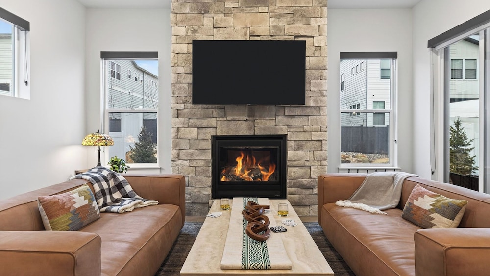 Spacious Park City Home w/ Hot Tub & Game Room Near Skiing & Trails Poppy Peak by Avantstay
