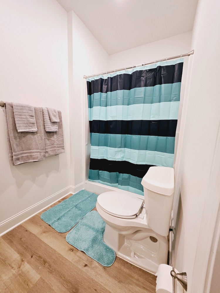 The Restful Refuge Unwind in Comfort and Peaceful Serenity