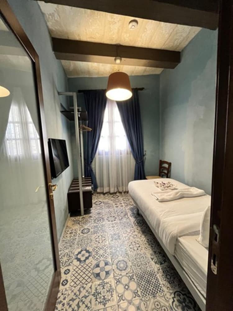 MyTravel House