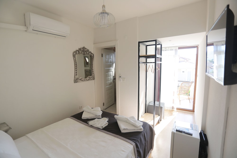 Fizzio Alaçatı Hotel - Image 85