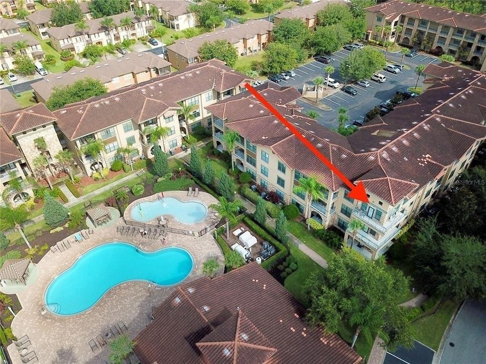 Radmore 904 Charo Parkway #535 - Clone 3 Bedroom Condo