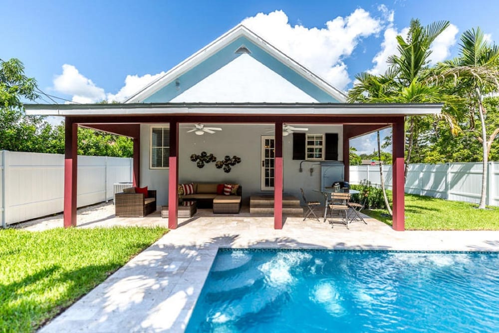 Villa Olivia Luxury House view 2