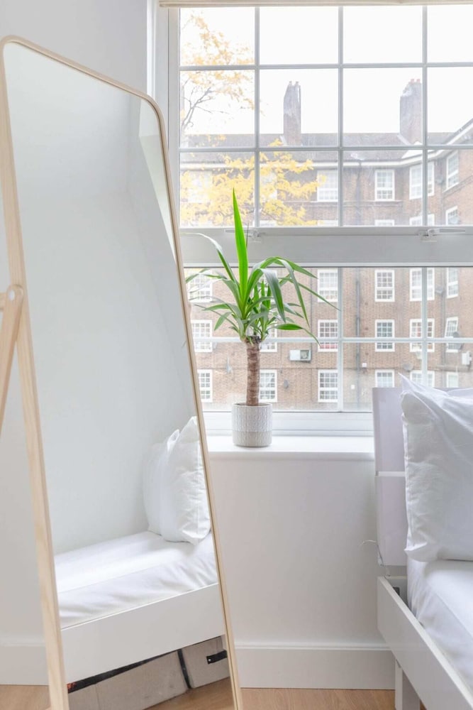Central & Stylish 1BD Flat - 8mins to Greenwich!