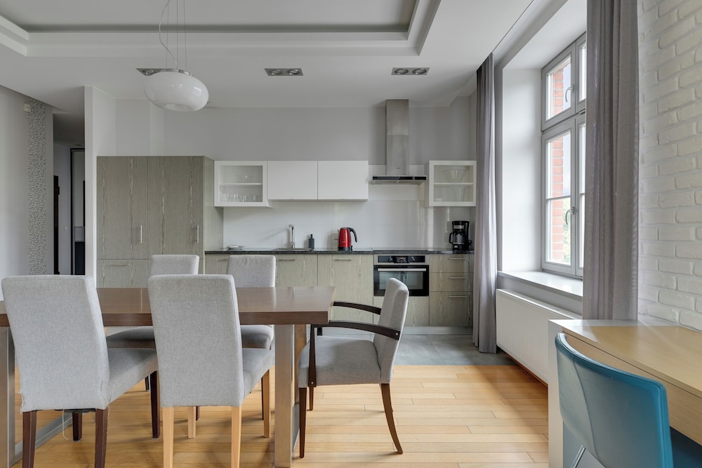 Tobiasza Residence by Grand Apartments